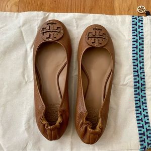 Brand new Tory Burch ballet flat size 7